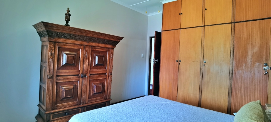 4 Bedroom Property for Sale in Hartenbos Central Western Cape